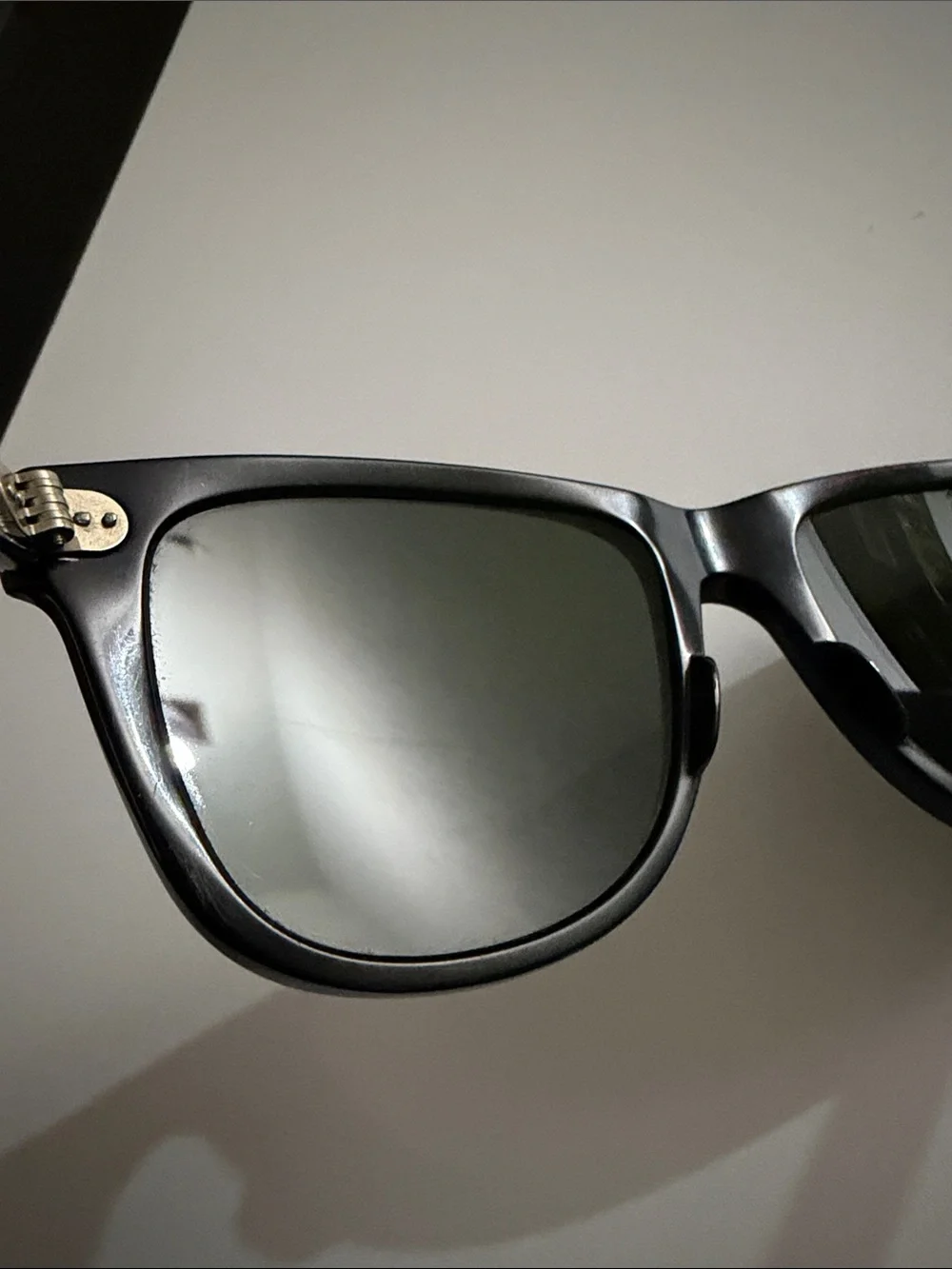 Ray-Ban RB2140 Black Sunglasses with Black Case 54-18-140